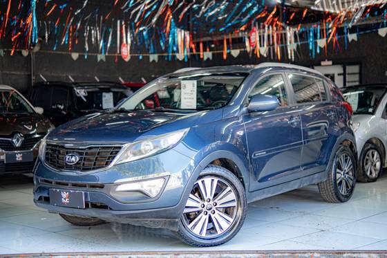 KIA SPORTAGE 2.0 LX 4X2 16V FLEX 4P AUTOMÁTICO KIA SPORTAGE 2.0 LX 4X2 16V FLEX 4P AUTOMÁTICO